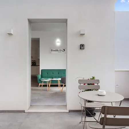 Nocleg ze śniadaniem Double D House Olbia