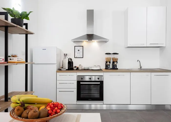 Double D House Bed & Breakfast