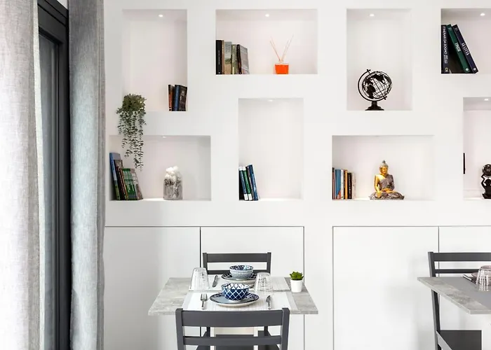 Double D House ベッド・アンド・ブレックファスト 4*